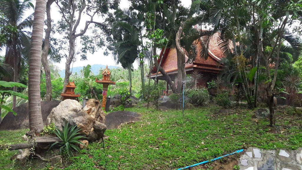 गेस्ट हाउस The Hill Village